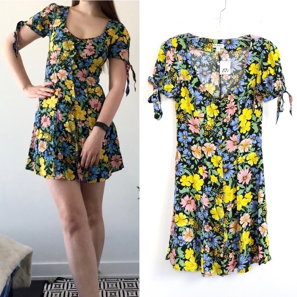 NWT Miss Selfridge mini buttoned floral print dress cute 70s bohemian gipsy fest